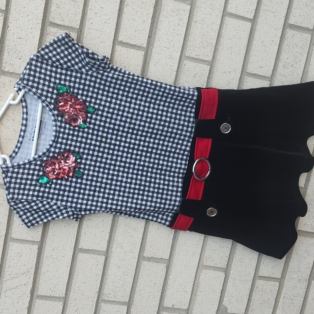 Basic Editions Dress - Picture 2 of 11